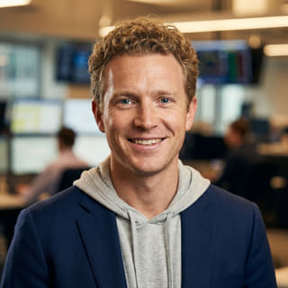 Ryan Brooks, analyste principal en trading chez Onde Rendange, photo de profil